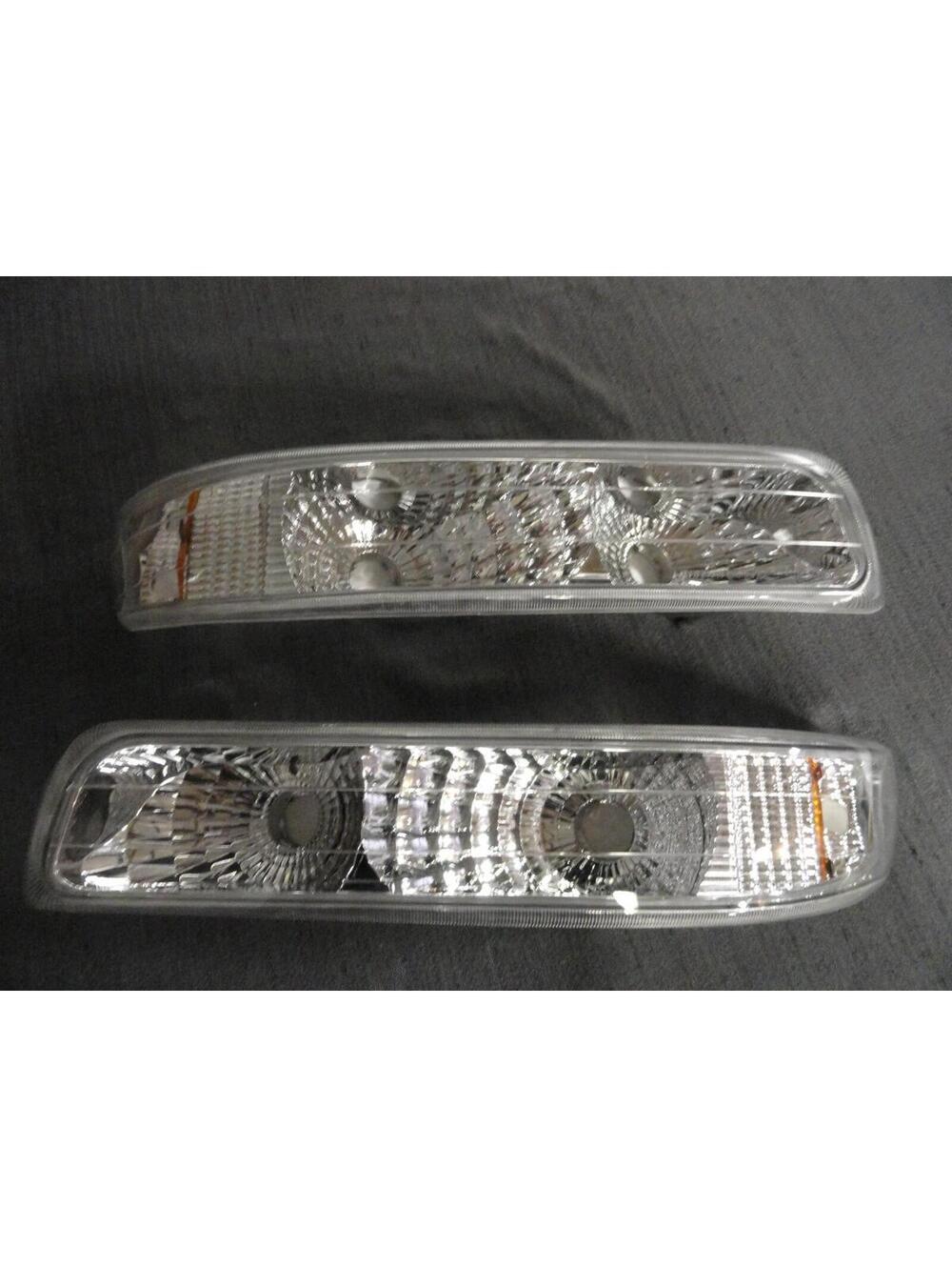 NEW RIGHT & LEFT TURN SIGNAL ASSY CHEVROLET SILVERADO TRUCK 1999-2004 US3157KX